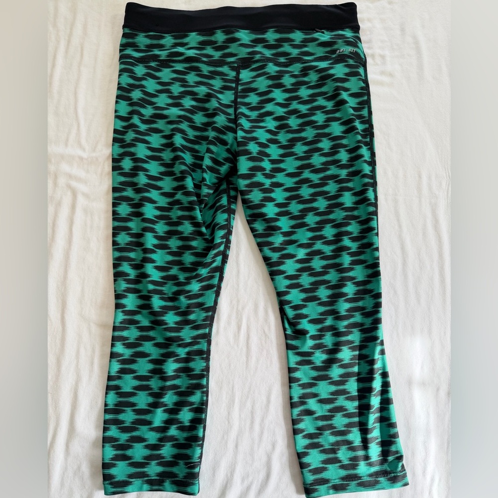 Nike Leggings Dri-Fit green black capri size L - Picture 7 of 13